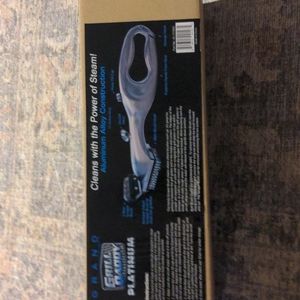 Grill Daddy Platinum. Grill brush.